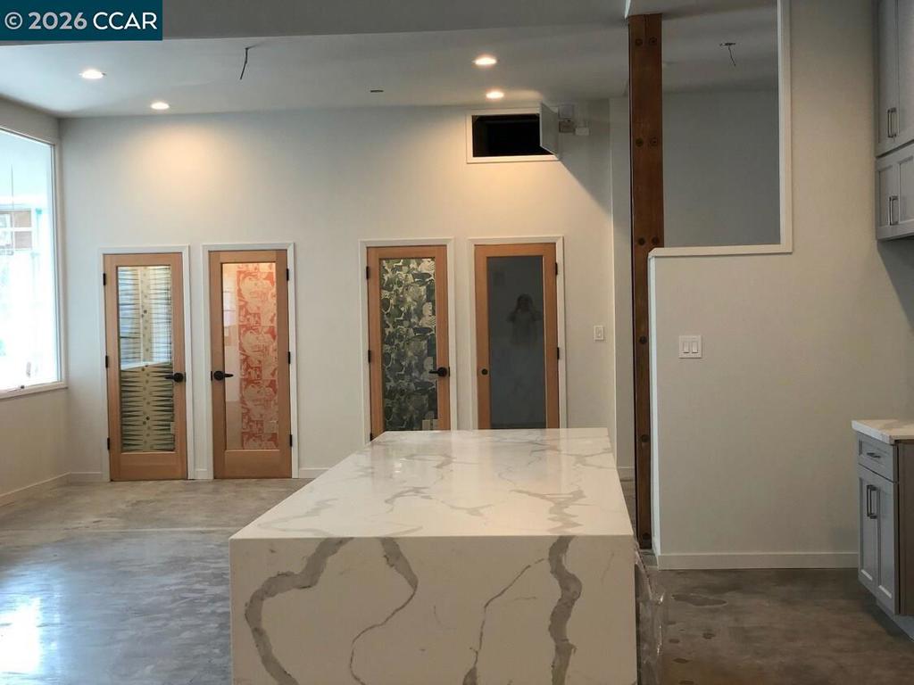 4200 Broadway Property Photo 11