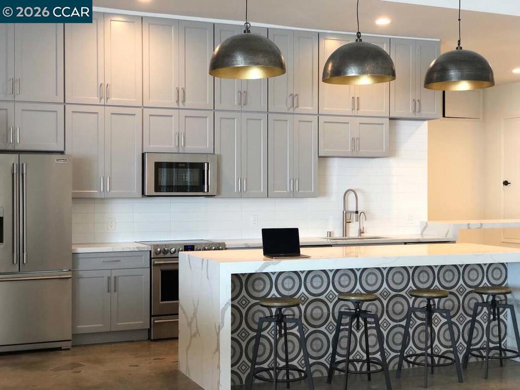 4200 Broadway Property Photo 12