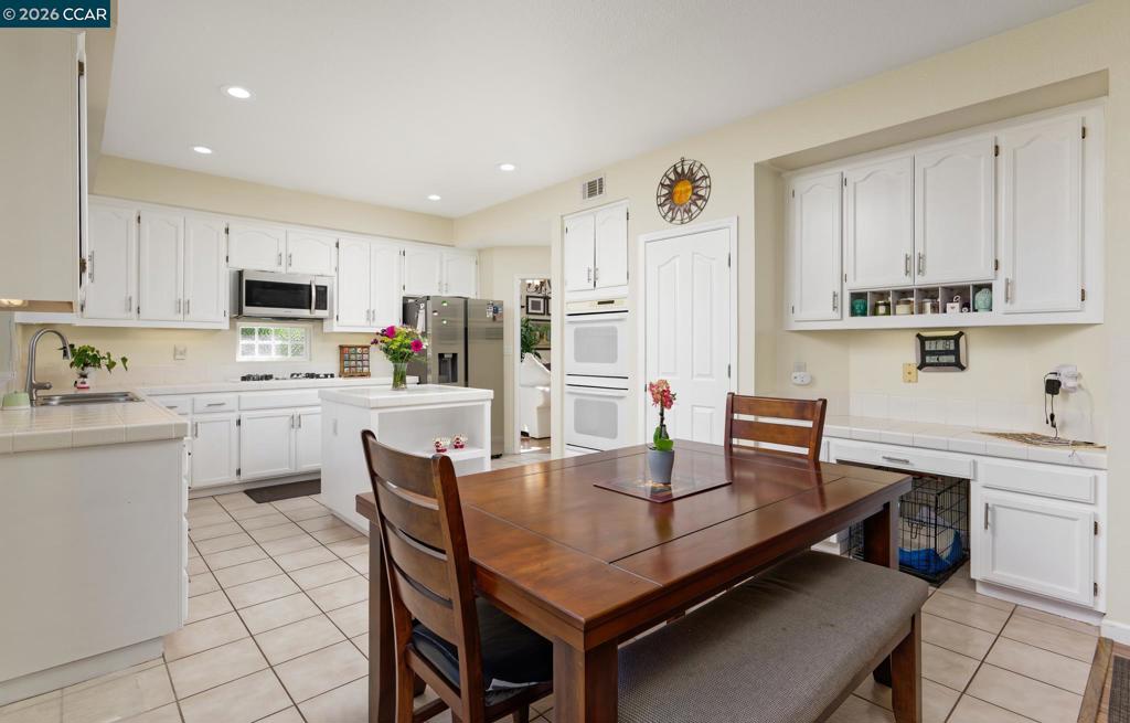 1315 Oak Crest Way Property Photo 15