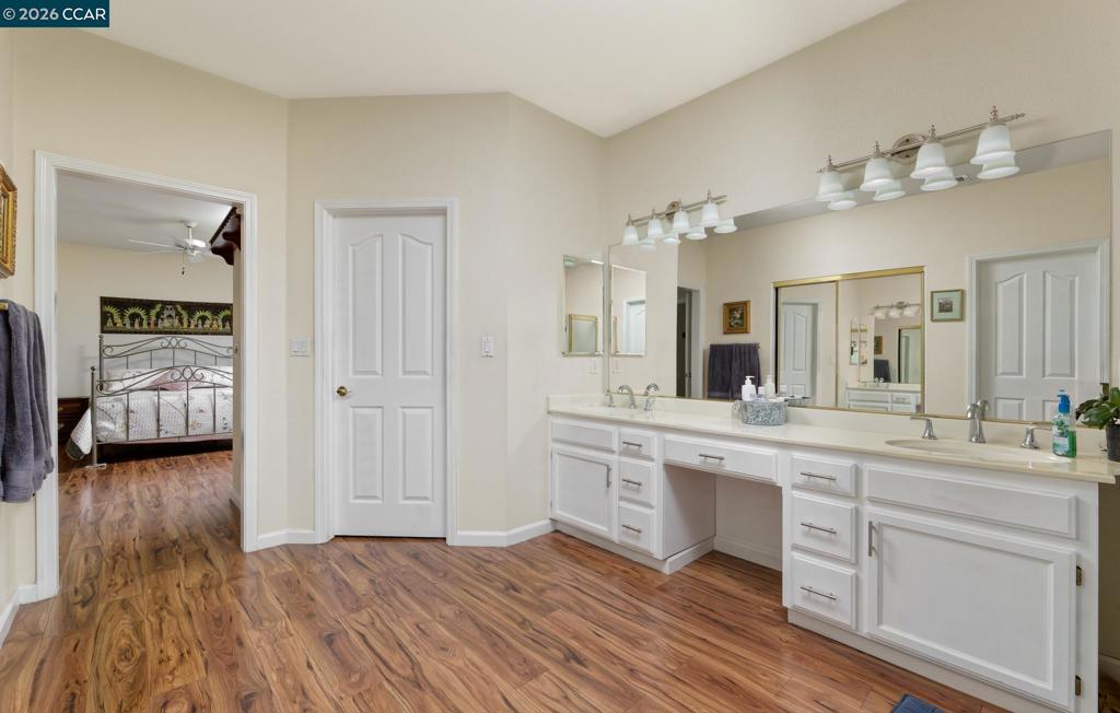 1315 Oak Crest Way Property Photo 25
