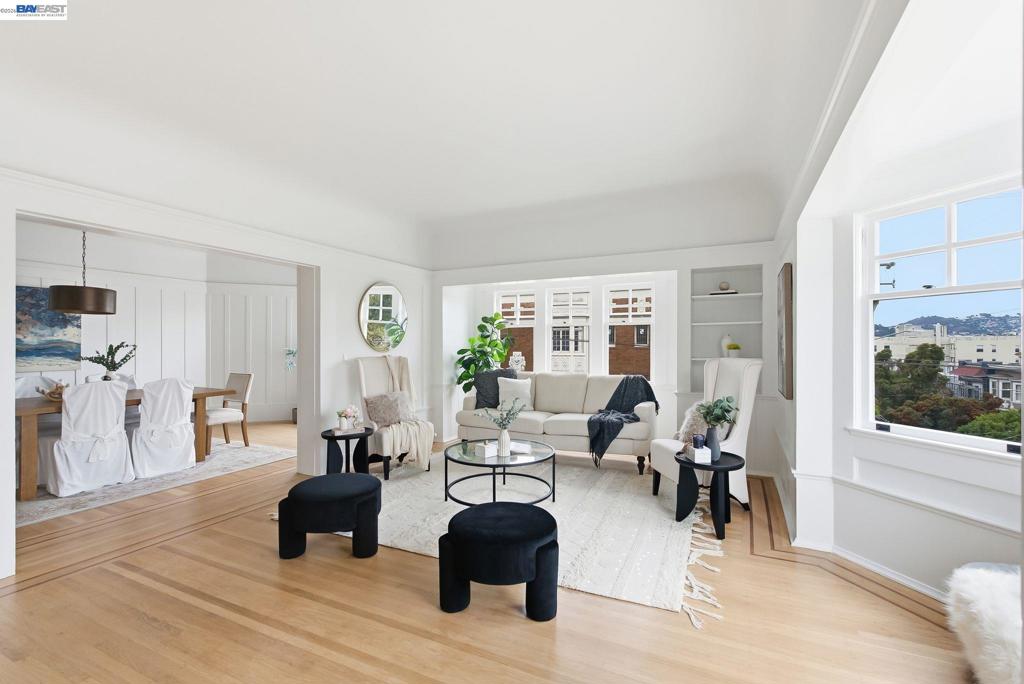 2404 Divisadero St Property Photo 3