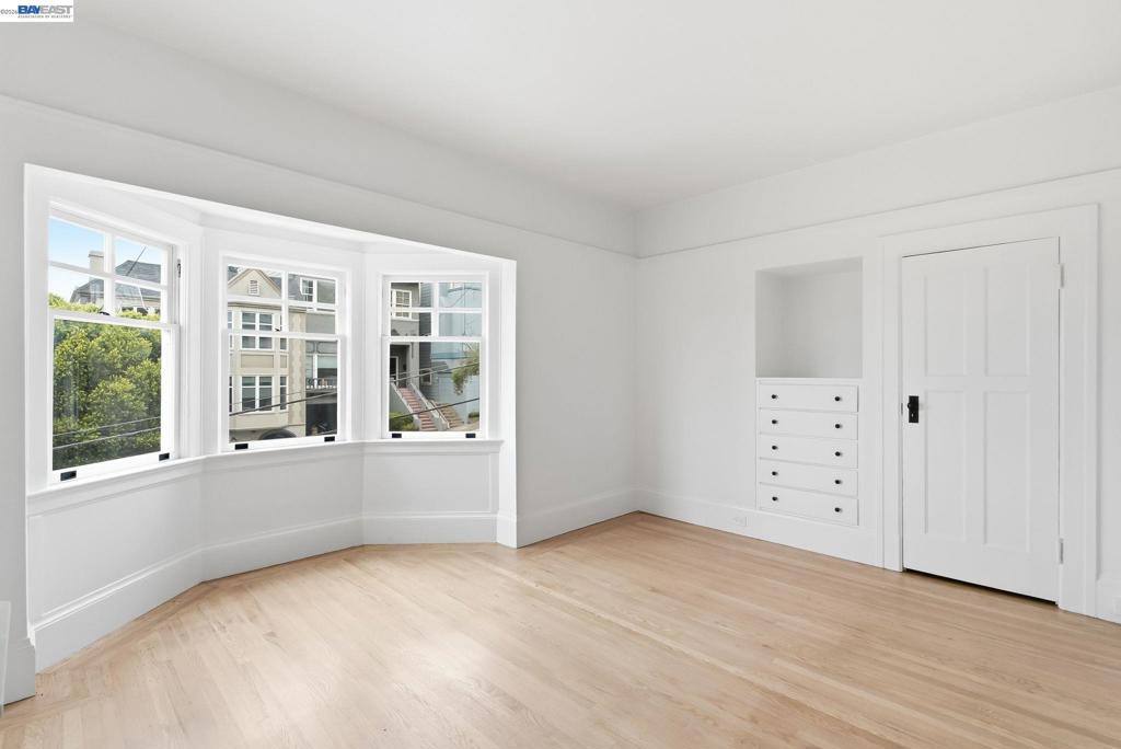 2404 Divisadero St Property Photo 29
