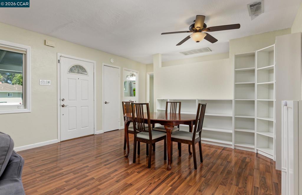3230 Stanley Ct Property Photo 7