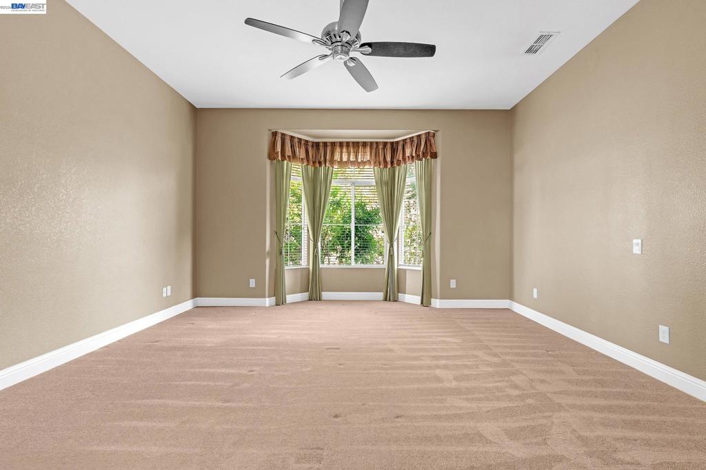 5040 Green Grove Ln Property Photo 23