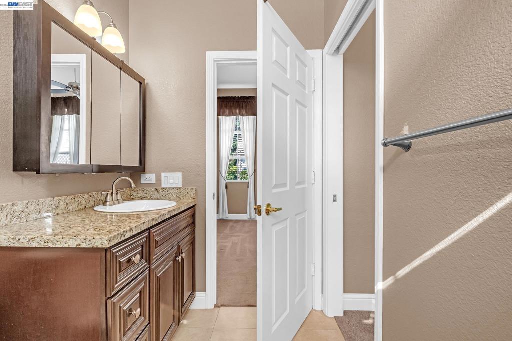 5040 Green Grove Ln Property Photo 36