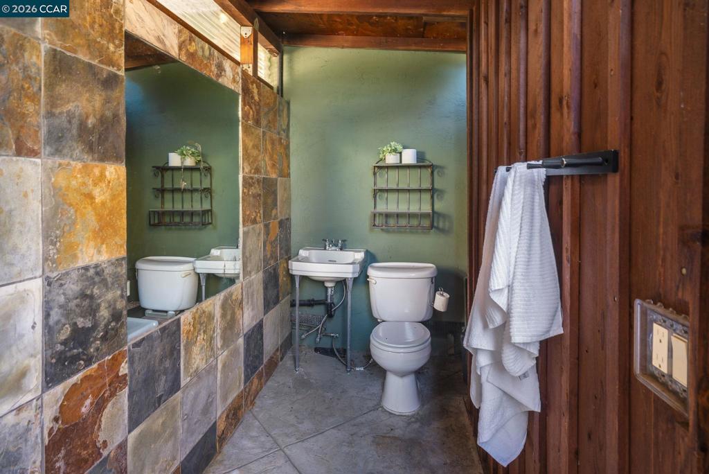 30 Hodur Ct Property Photo 44
