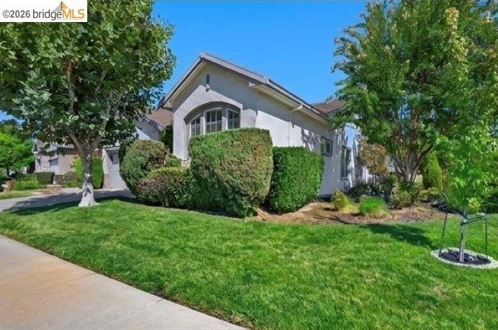 2021 Kent Dr Property Photo 3