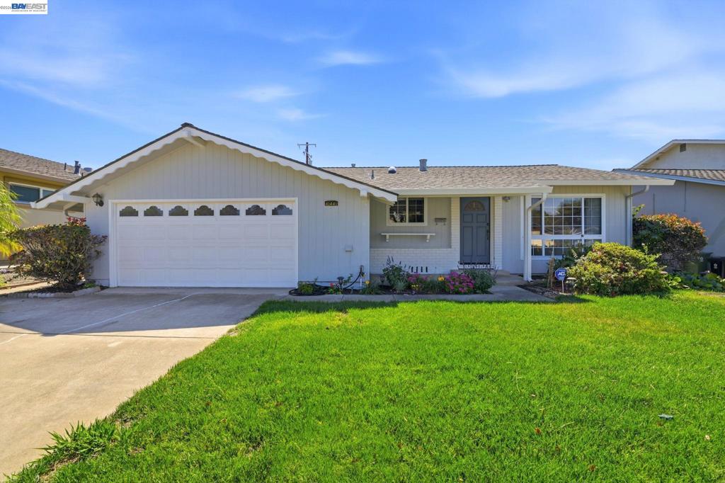 41441 Paseo Padre Pkwy Property Photo 2