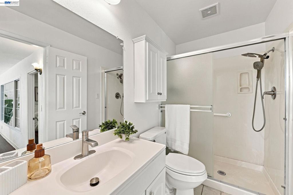 41441 Paseo Padre Pkwy Property Photo 32