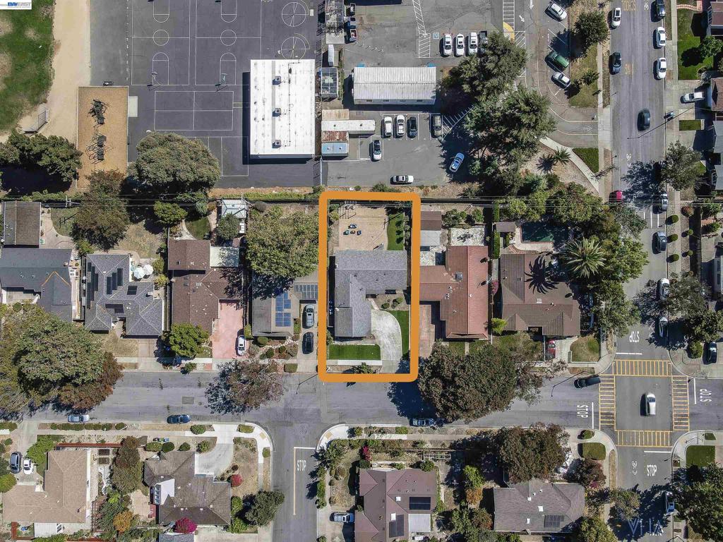 38300 Acacia St Property Photo 34