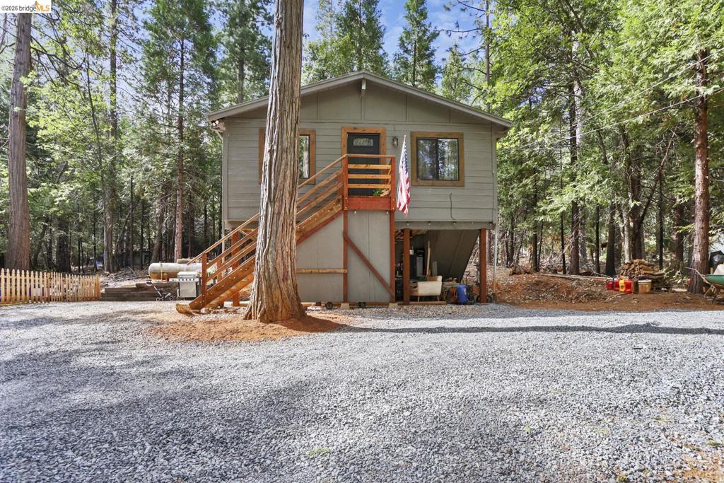 16680 Madrone Circle Property Photo 2