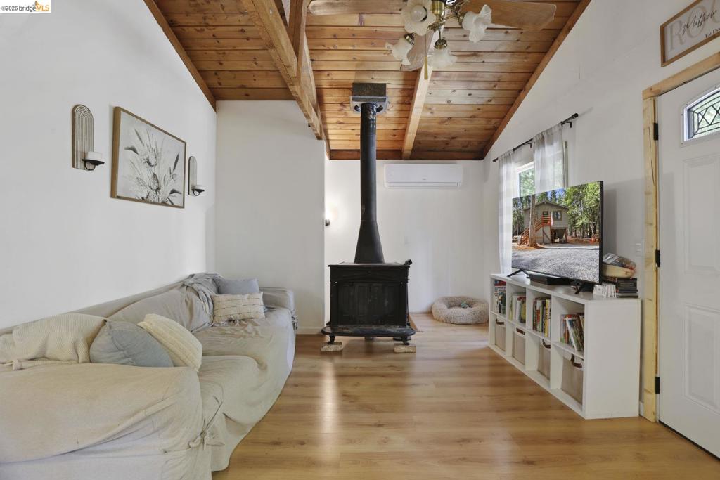 16680 Madrone Circle Property Photo 13