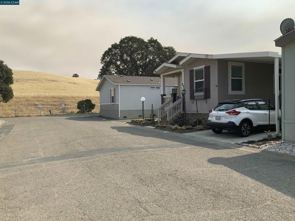 16711 Marsh Creek Rd. Property Photo 3