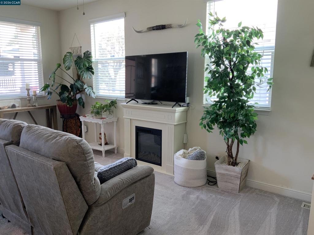 16711 Marsh Creek Rd. Property Photo 7
