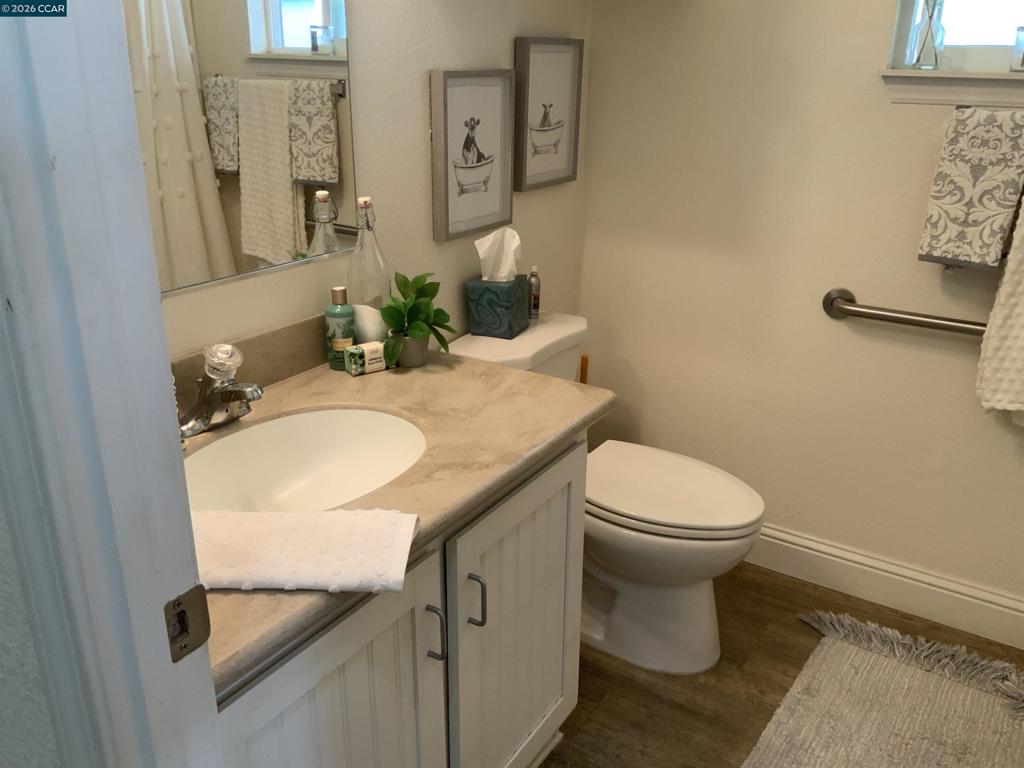 16711 Marsh Creek Rd. Property Photo 14