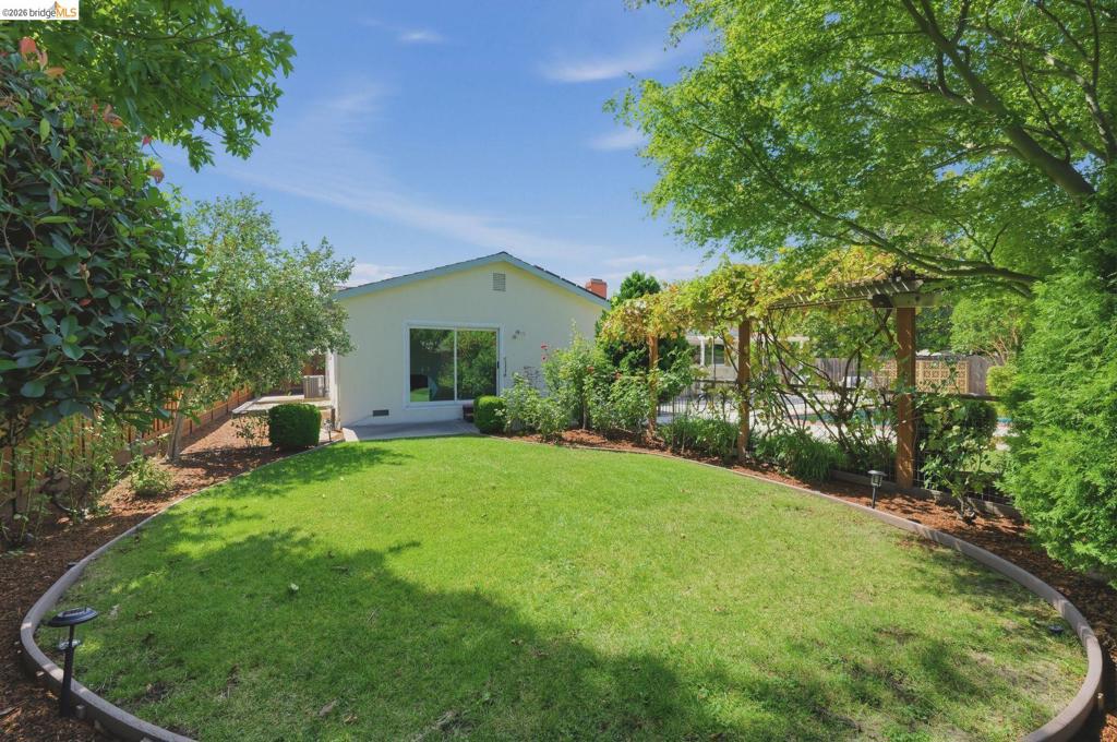 173 Joaquin Circle Property Photo 26