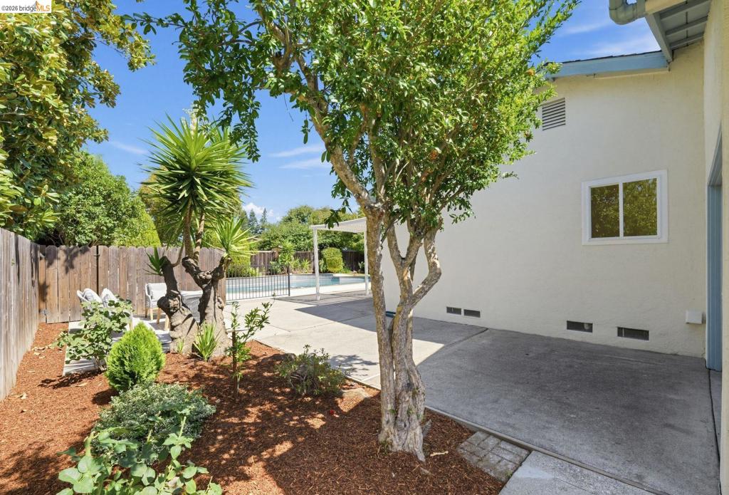 173 Joaquin Circle Property Photo 27
