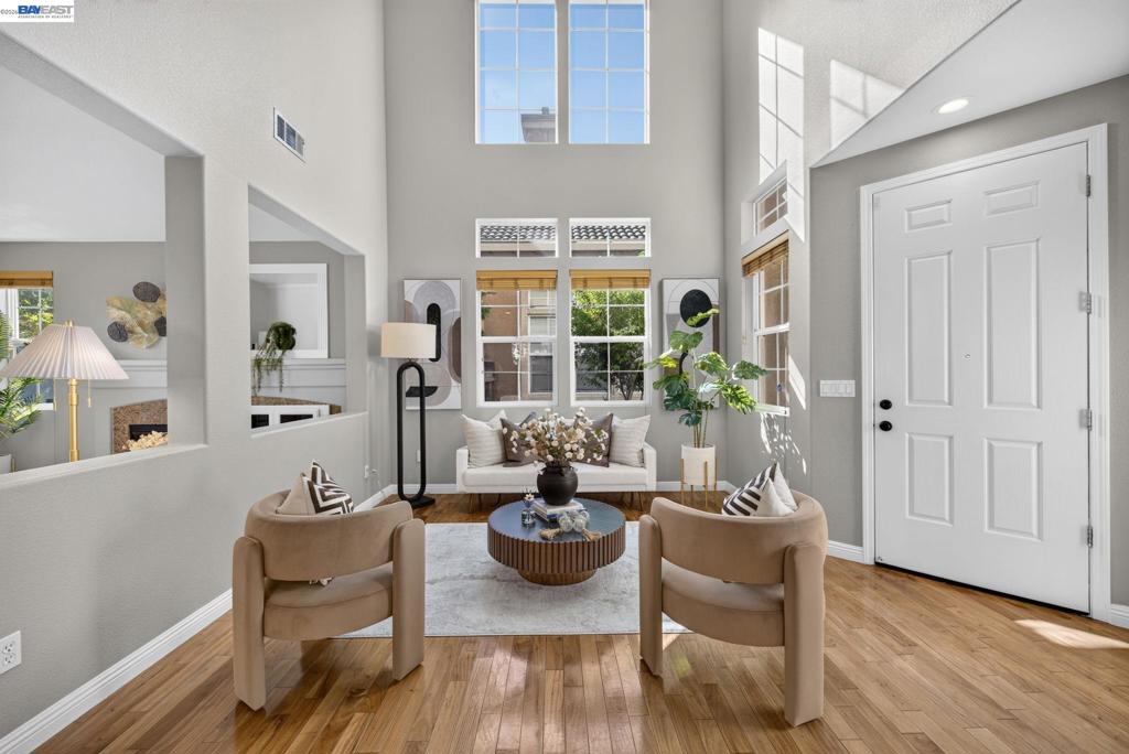 3927 Madbury Ct Property Photo 2