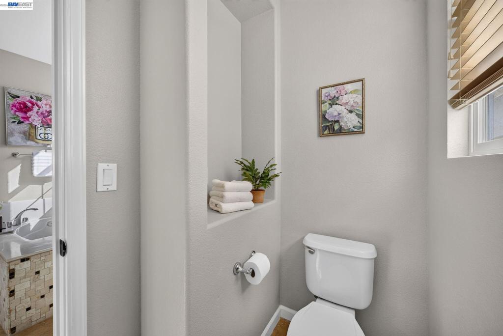 3927 Madbury Ct Property Photo 32