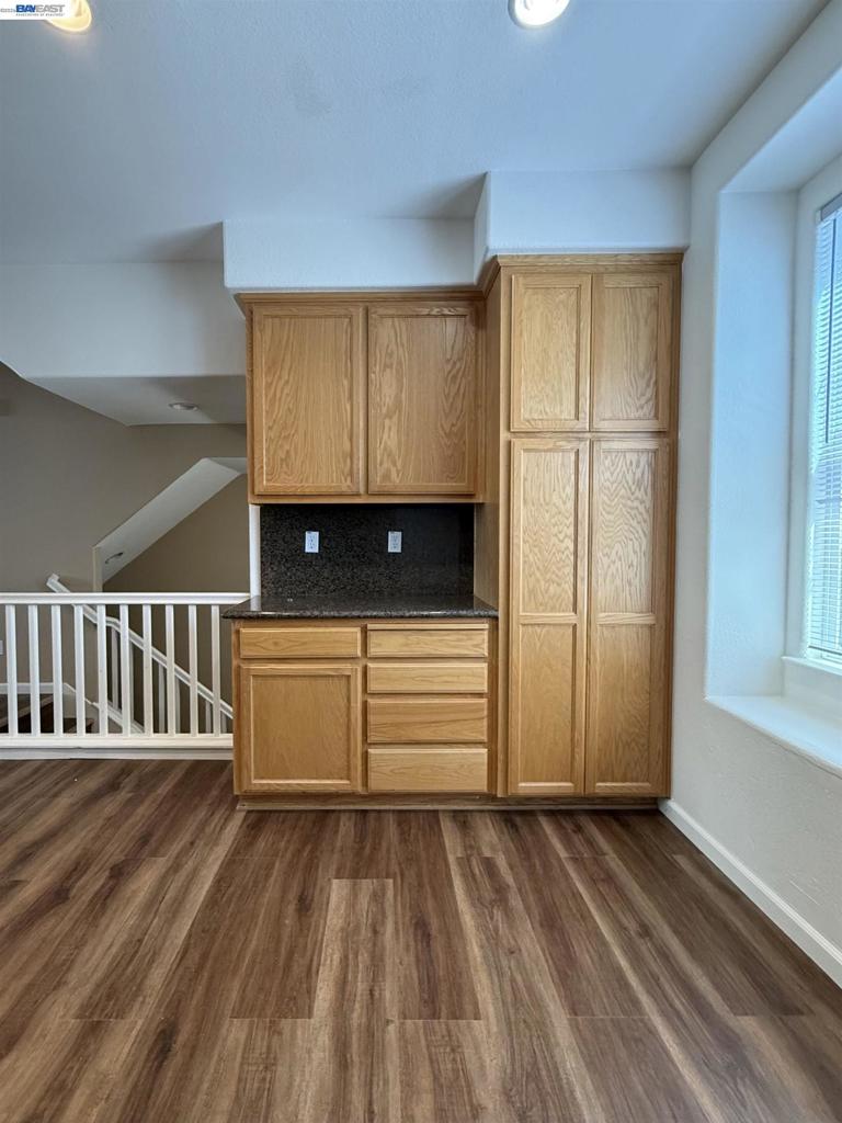420 Summer Ln Property Photo 10