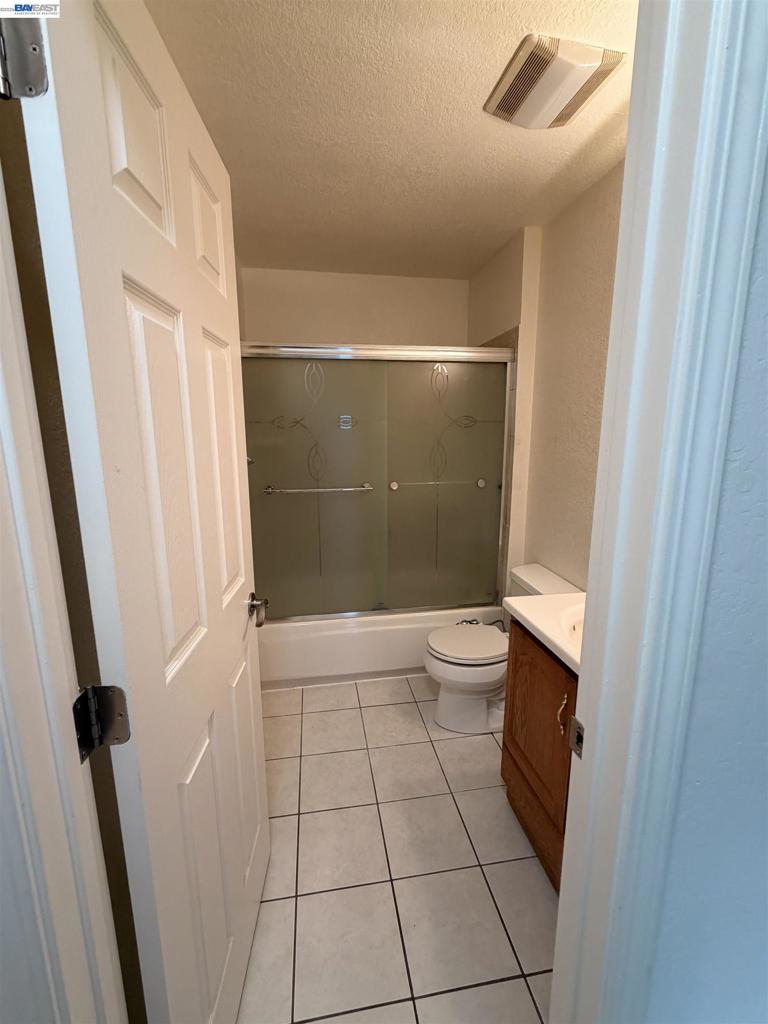 1510 E St 22 Property Photo 9