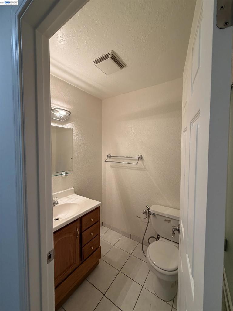 1510 E St 22 Property Photo 25