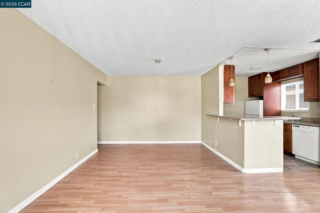 2118 Peppertree Way 4 Property Photo 18