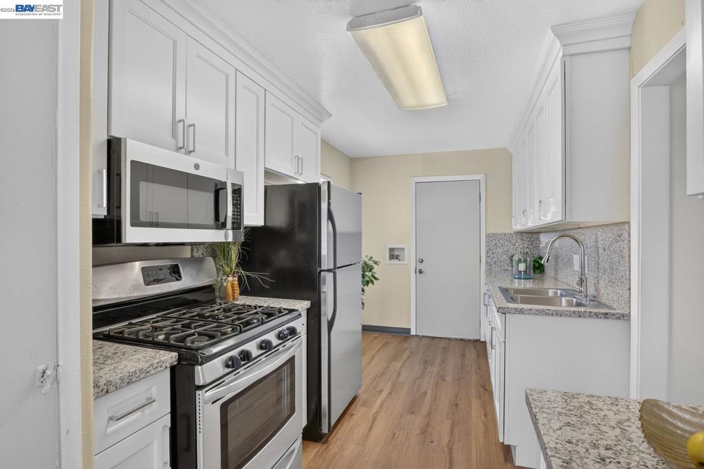 249 Makin Rd Property Photo 10