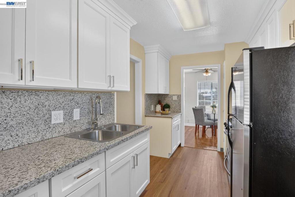 249 Makin Rd Property Photo 12