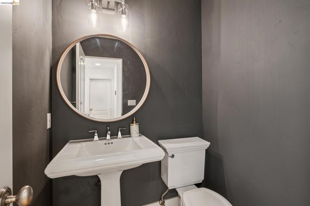 6153 Girvin Drive Property Photo 34