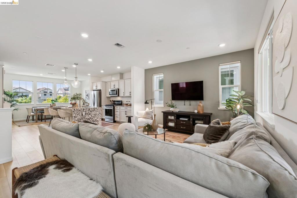 24157 Amaranth Loop Property Photo 17
