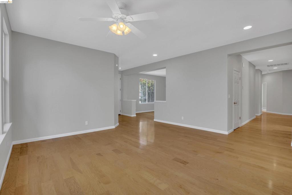 6171 Seneca Cir Property Photo 12