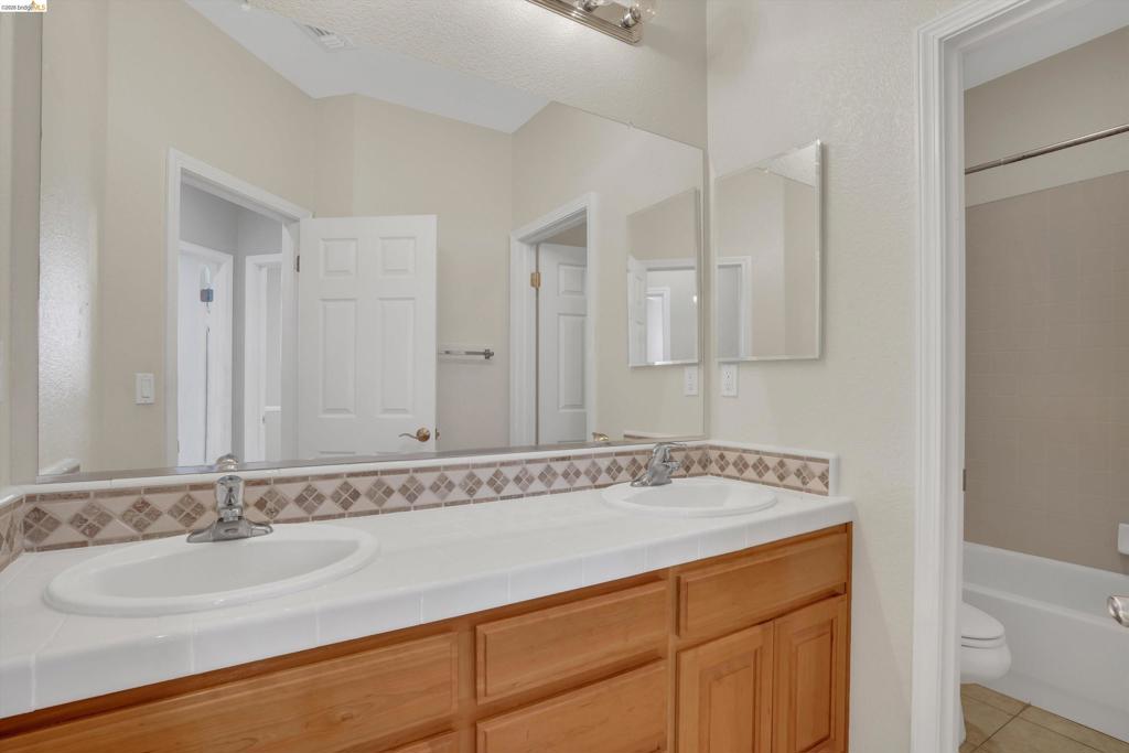 6171 Seneca Cir Property Photo 24