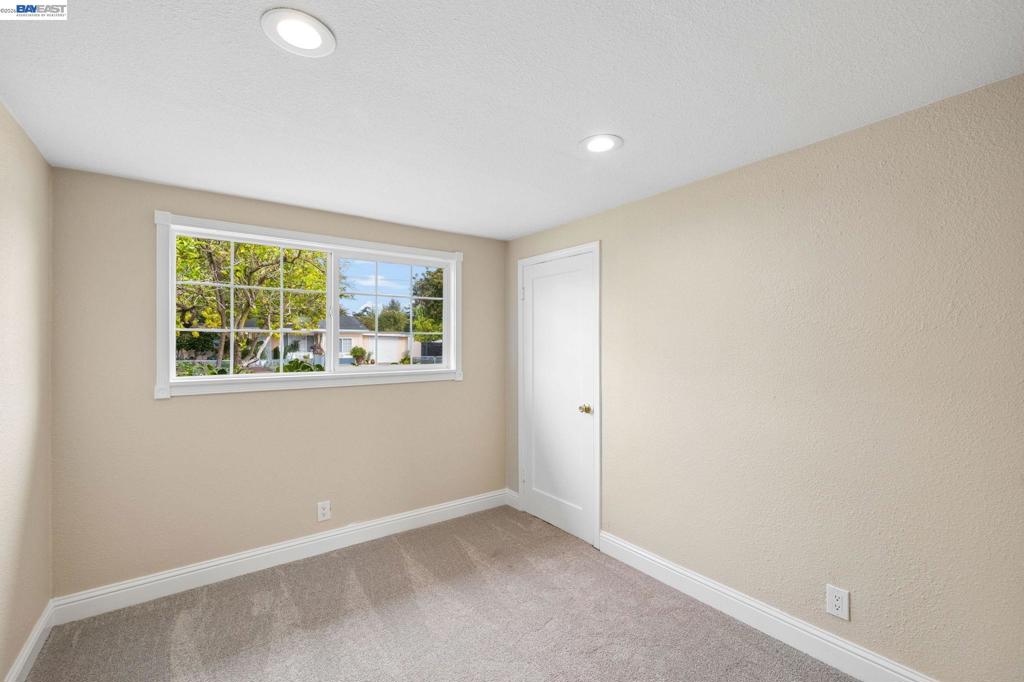 6474 George Ave Property Photo 17