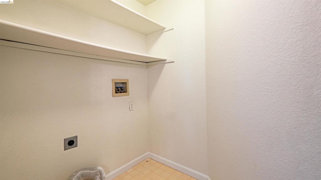 1548 Freed Cir Property Photo 22