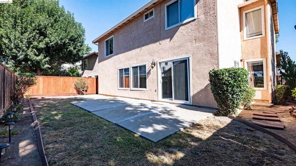 1548 Freed Cir Property Photo 25