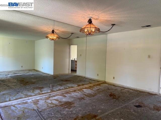 3204 Fiji Ln Property Photo 3