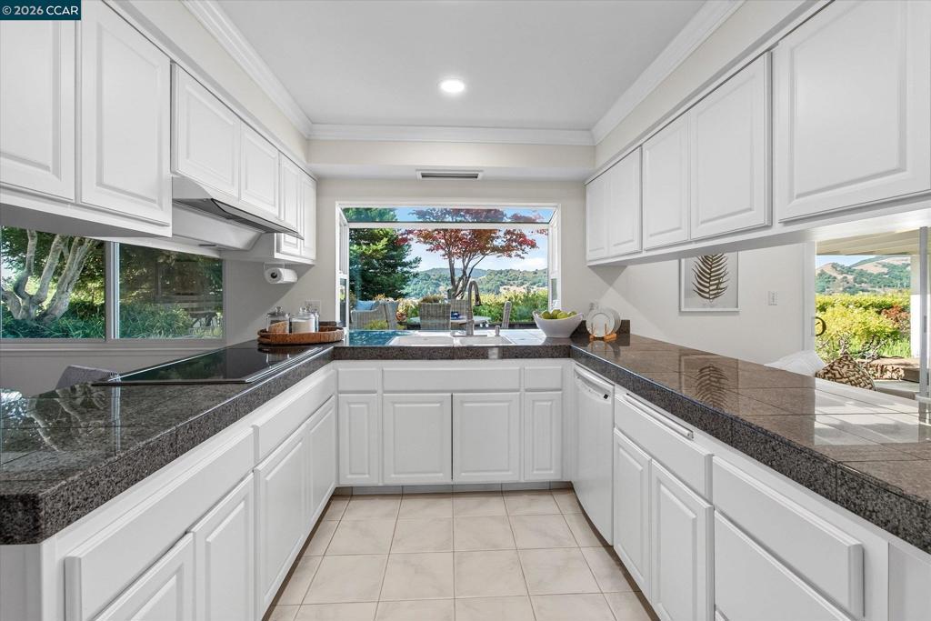 26 Ravenhill Ln Property Photo 16