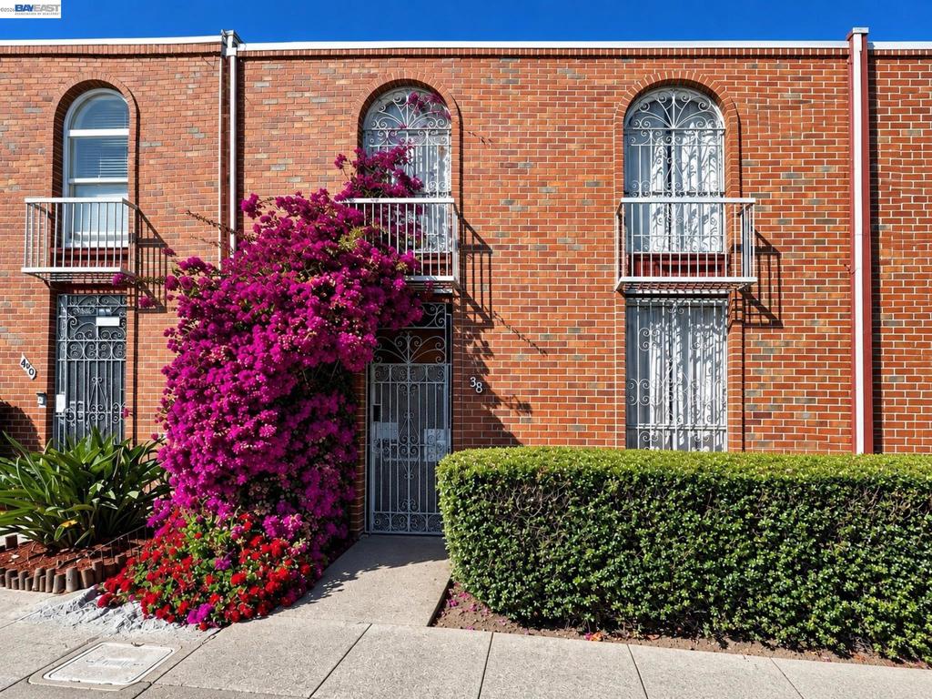 38 Kelloch Ave Property Photo 1