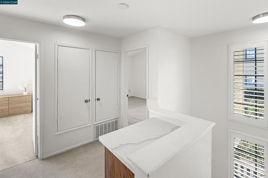 1001 Devonwood Property Photo 15