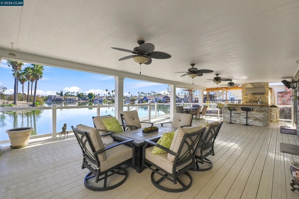 825 Discovery Bay Blvd Property Photo 1
