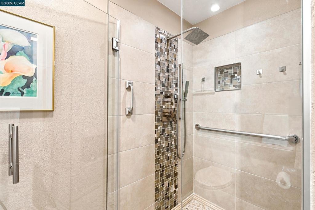 825 Discovery Bay Blvd Property Photo 22