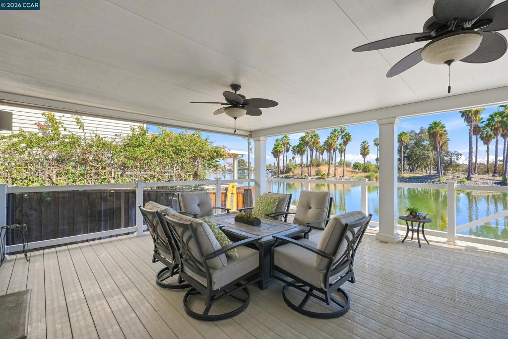 825 Discovery Bay Blvd Property Photo 27