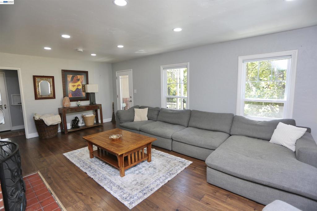 1522 Vallecito Property Photo 4