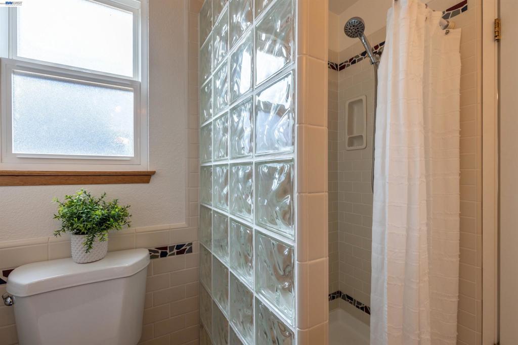 749 Orion Way Property Photo 21