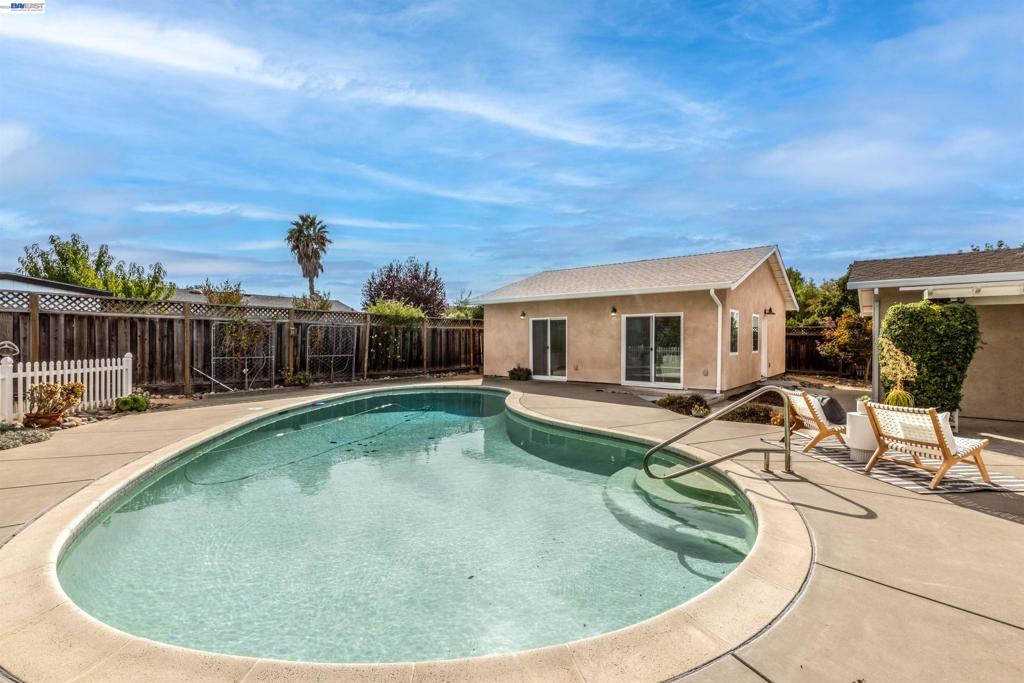 749 Orion Way Property Photo 35