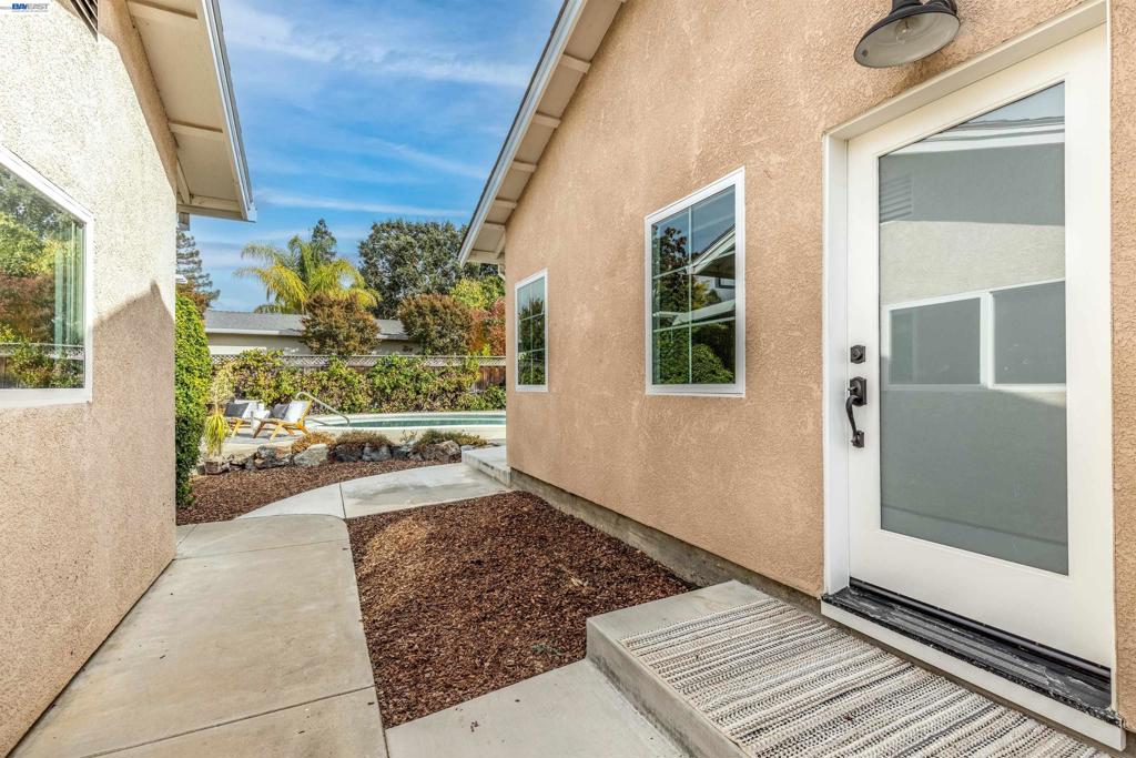749 Orion Way Property Photo 39