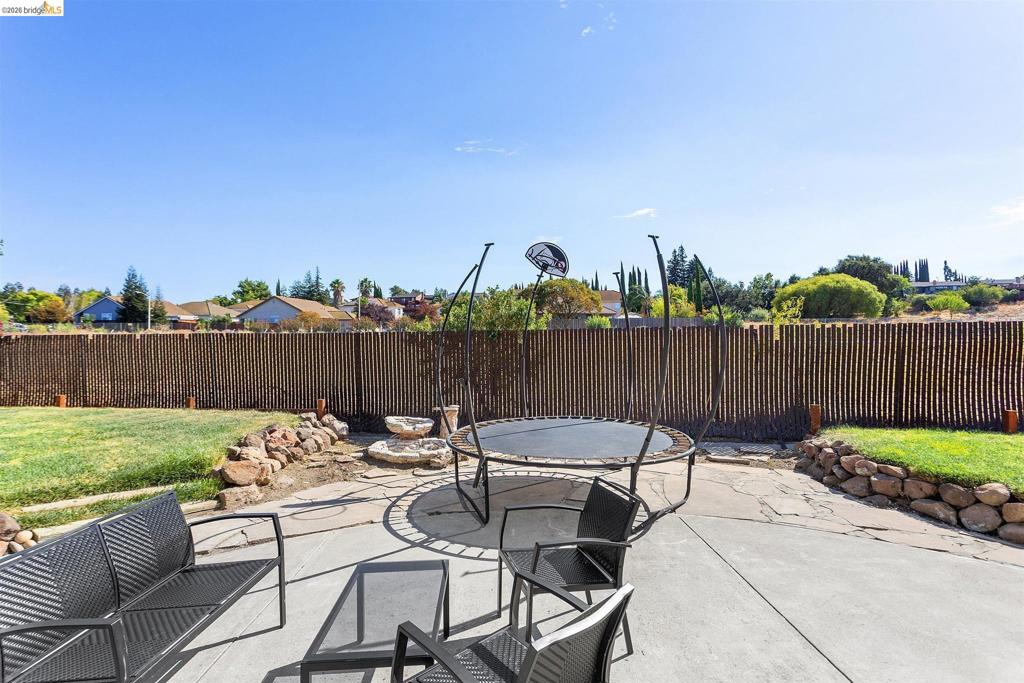 428 Brookside Ct Property Photo 45