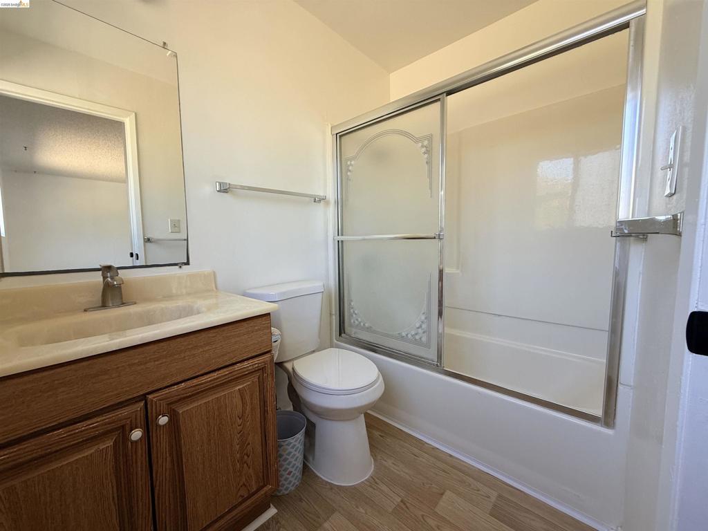 119 Clear Creek Ct Property Photo 30