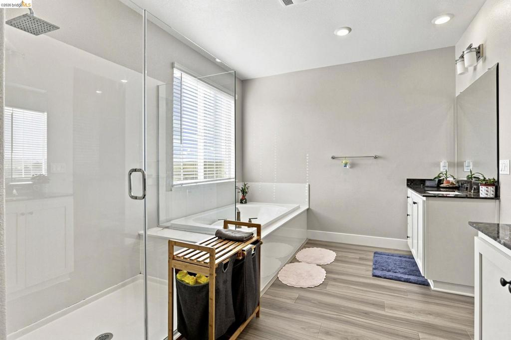 2521 Elan Pl Property Photo 45